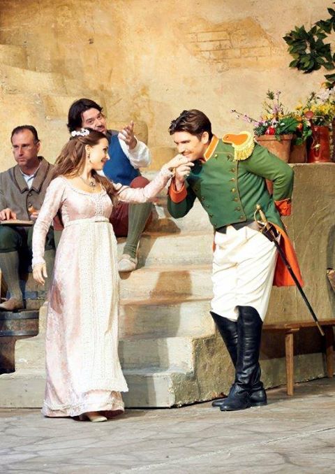 Global acclaim for Belcore in “L’elisir d’amore”